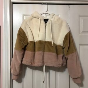 NWOT cropped hoodie